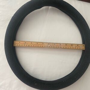 Steering wheel cover